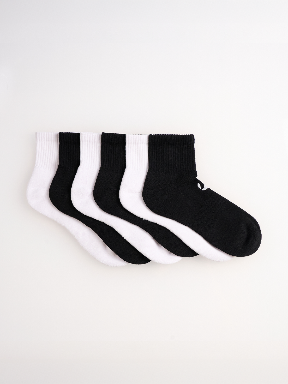 6-Pack Unicolor Quarter Havlu Çorap - 3 Siyah/3 Beyaz